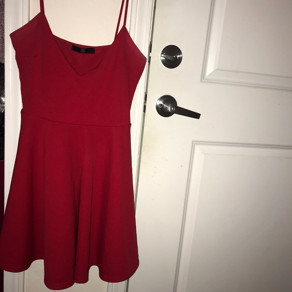 red strappy scuba crepe skater dress - Picture 2 of 2